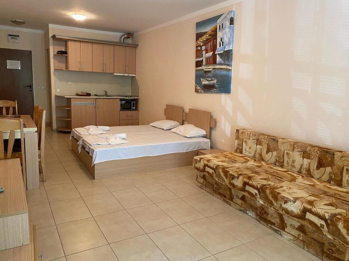 Aparthotel Mm Complex Primorsko Exteriér fotografie